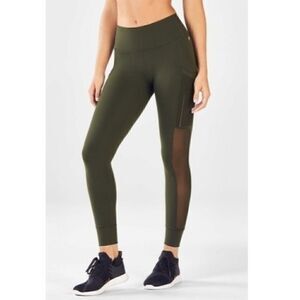Fabletics Activewear Anywhere High Waisted Moto 7/8 Leggings Green Size Small